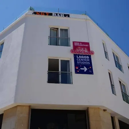 Center Studios Отель